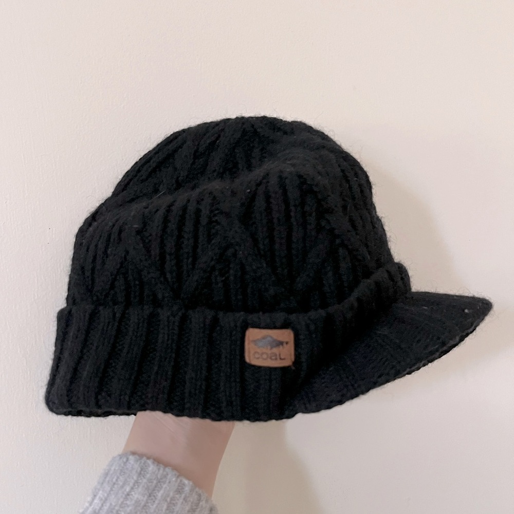 Coal 100% wool hat w/ Visor Black | L